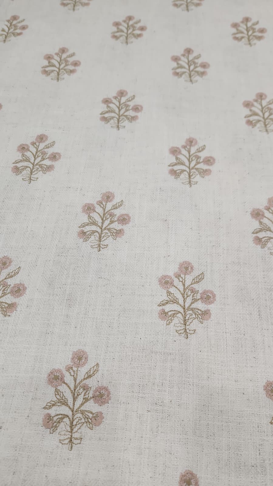Hadassa White&Pink