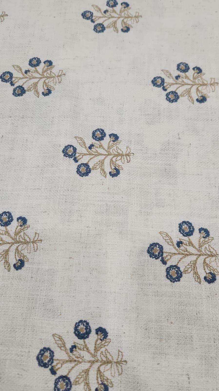 Hadassa White&blue
